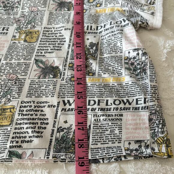 VIBE N' Cropped "Wildflower" T-Shirt XL Newspaper Print Subliminal Hippie Urban - Picture 8 of 10